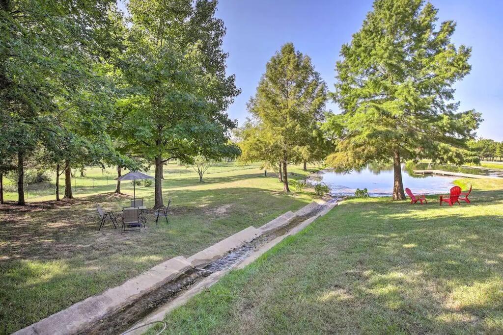 Texas Ranch House With 5 Bedroom And Fish Pond Dallas Luaran gambar