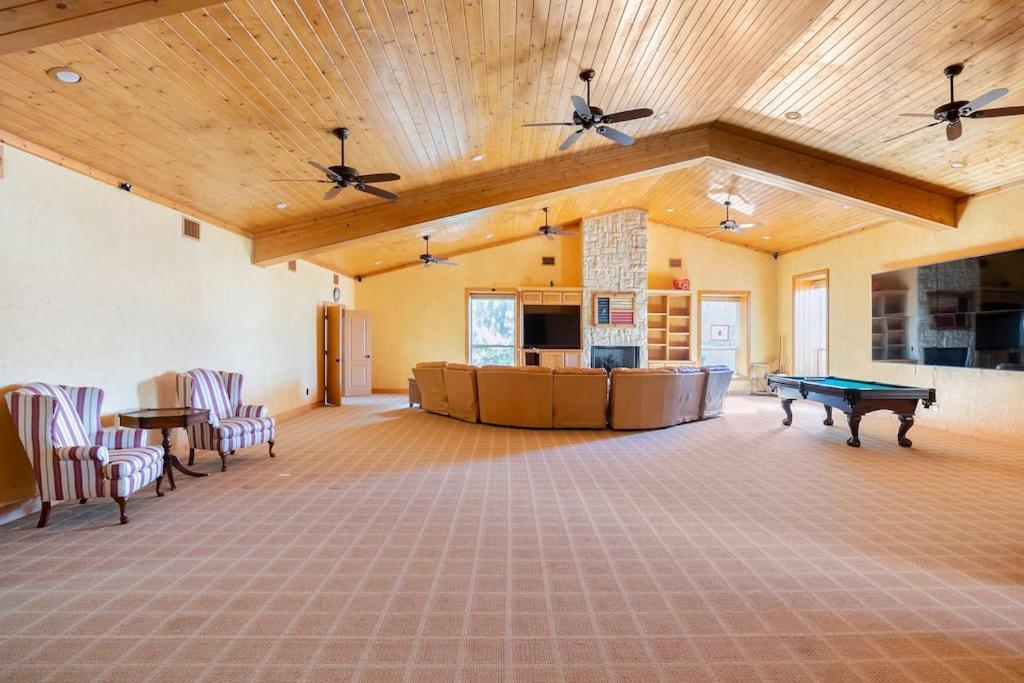Texas Ranch House With 5 Bedroom And Fish Pond Dallas Luaran gambar
