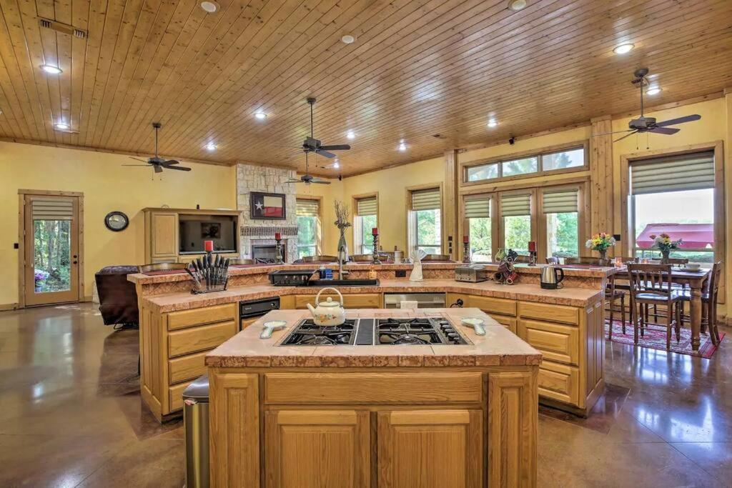 Texas Ranch House With 5 Bedroom And Fish Pond Dallas Luaran gambar